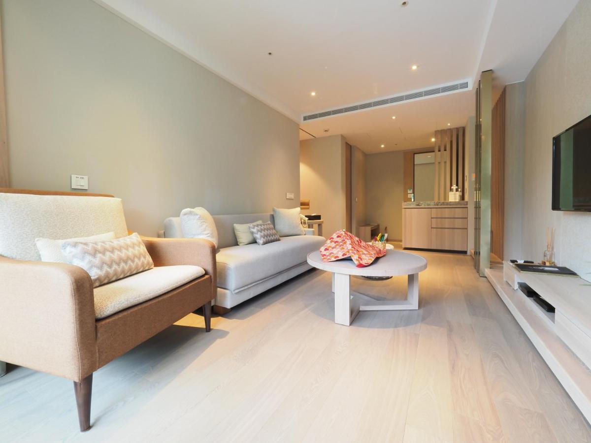 ג'יאושי Hotel Royal Chiao Hsi מראה חיצוני תמונה A suite at The Hari